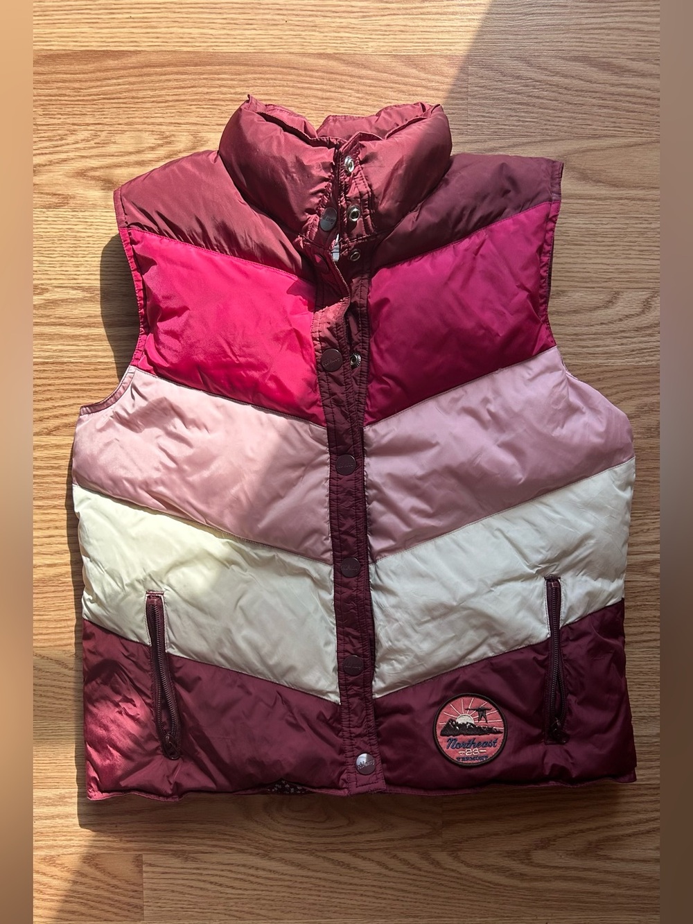 Old Navy Y2K Women’s Puffer Button Vest Size Large